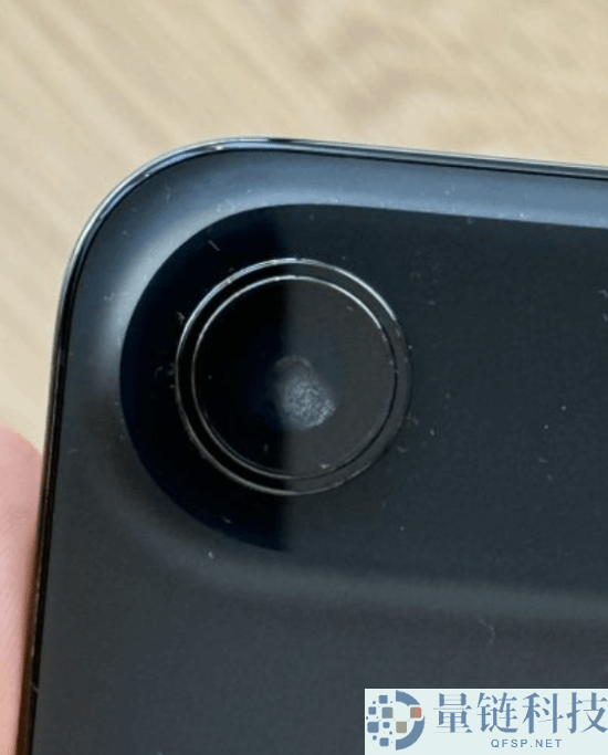 开卖仅一天,iPhone Air被曝呈现镜头内部起雾问题