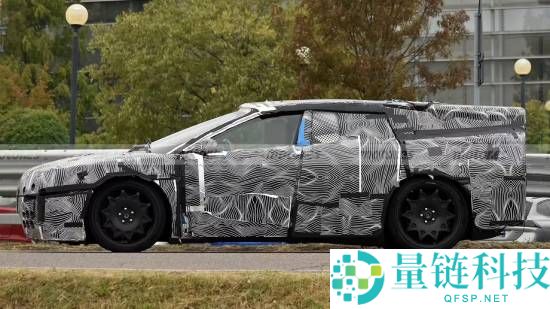 法拉利首款电动汽车最新谍照暴光,估计为五门跨界车