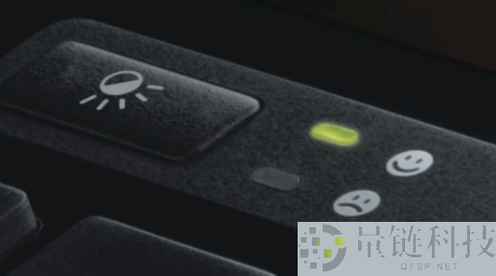 罗技发布太阳能无线键盘 完全依赖光源充电 寿命10年