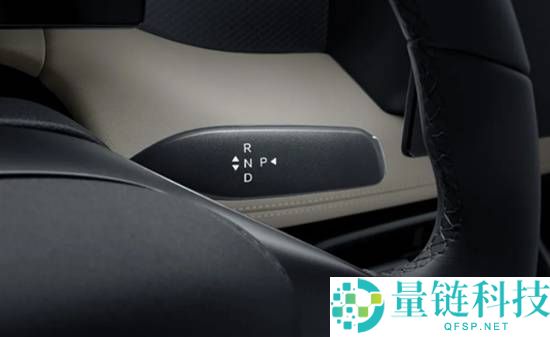 比亚迪再发王炸,2026款秦Plus EV/DM-i新车型上市:6.98万起