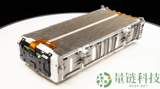 法拉利预热旗下首款纯电超跑:零百加快2.5秒