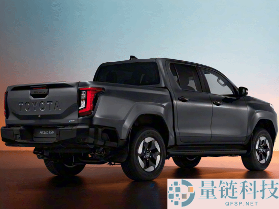 丰田“不死鸟”上新 全新海拉克斯皮卡发布:初次用上纯电