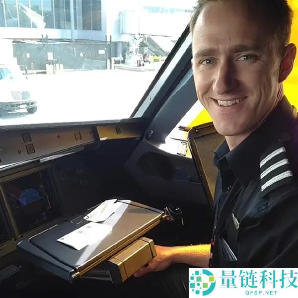 美飞翔员吃迷幻蘑菇 飞翔途中试图关发起机：法院宣判