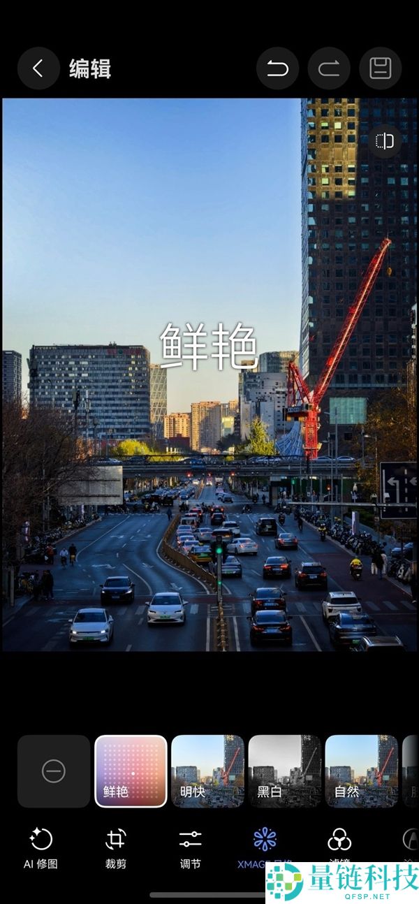 华为Mate 80 RS特殊巨匠上手：一部细节体验拉满的巨匠旗舰