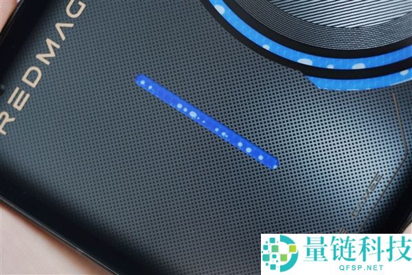 开启手机水冷散热时期,红魔11 Pro+图赏