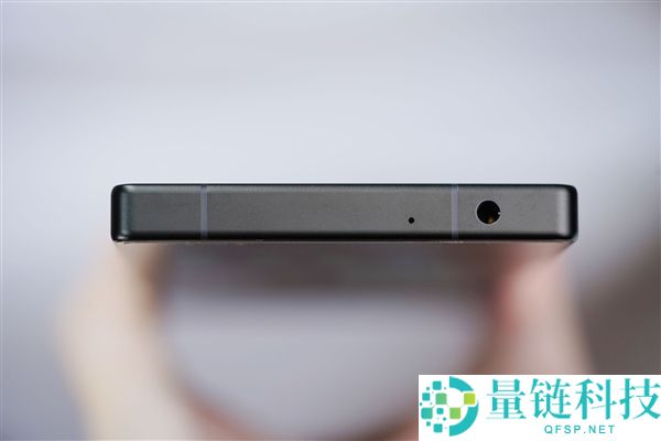 开启手机水冷散热时期,红魔11 Pro+图赏