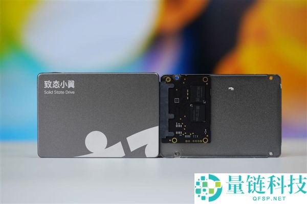 长江存储原厂颗粒,致态小翼S001 1TB SSD图赏