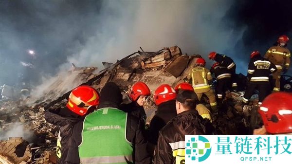 已致40人死 瑞士滑雪胜地酒吧火警原因发布:室内燃放烟花