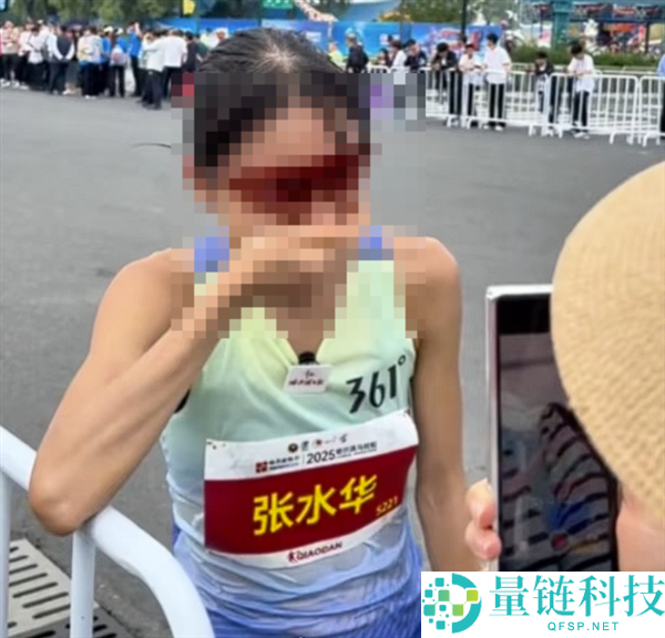 “最快女护士”自己回应辞职:已放下累赘 对病院任务不舍得 不晓得会不会再当护士