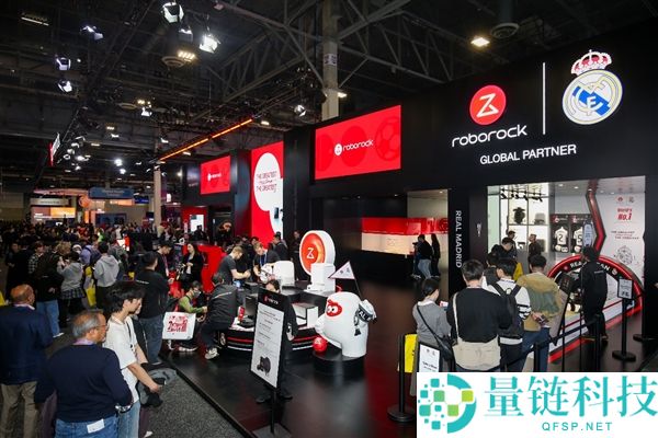 扫地机长出“双腿”,石头科技G-Rover冷艳CES 构建家庭机械人新拼图