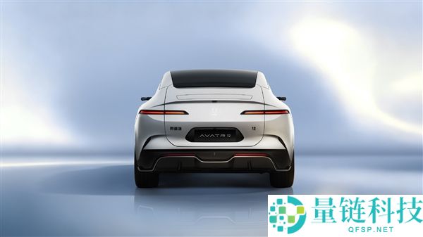 全新阿维塔12官图发布：换车顶激光雷达 增添三机电版本