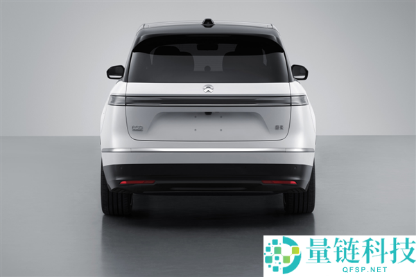 刚开年就仙人打架 这批工信部新车真的太美观了