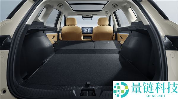 220km 纯电续航接近翻倍,比亚迪2026款宋Pro DM-i长续航上市:11.98万起