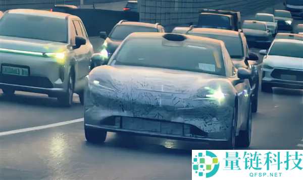 新一代小米SU7劲敌退场,鸿蒙智行尚界Z7/Z7T双版本轿跑暴光