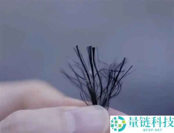 复刻《三体》飞刃 地表超强资料量产：1米长能拉400斤重物一直