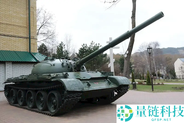 男人轻信为交兵向俄罗斯买坦克 效果上当42万,官方传递