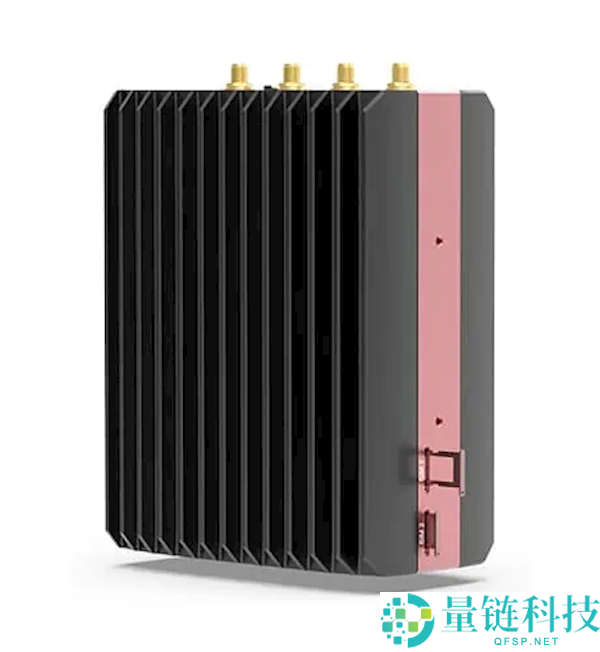 无电扇还迷你,产业PC用上AMD 12中心锐龙AI 9 HX 370