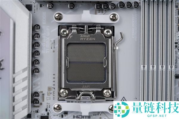 高颜值雪白刀锋,微星MPG B850M EDGE TI MAX WIFI图赏