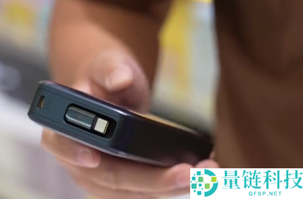 可长途节制手机,最新圈套盯上充电宝：植入病毒芯片后密码全被盗取