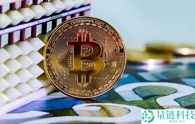 2026美国GDP预测增速2.4%,比特币(BTC)是被ETF撬起牛市,还是砸入深坑?