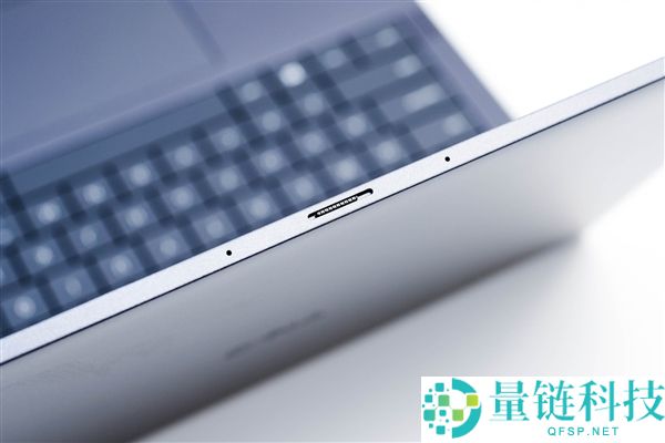 双层OLED触控屏观感冷艳 戴尔Pro 14 Premium上手