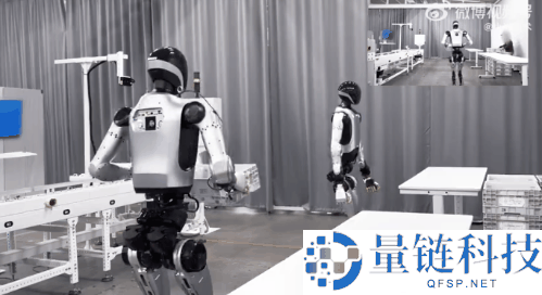 初次暴光,小米机械人给小米汽车装置车标:一气呵成 还会先撕膜