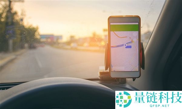 保险费吃掉网约车司机25%净收入 代表建议平台共担车险