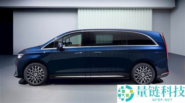 新权势MPV最终对手,疾驰全新纯电VLE全球首发：冰箱彩电大沙发一车配齐