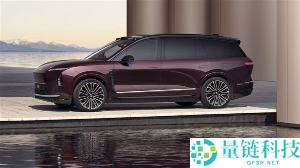 大三排SUV销冠,蔚来全新ES8 M42星云红配色上市：选配价1万元