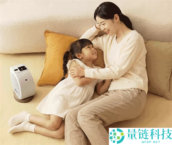 明基GV32便携式投影首发3499元：怪异扭转角度投影设计