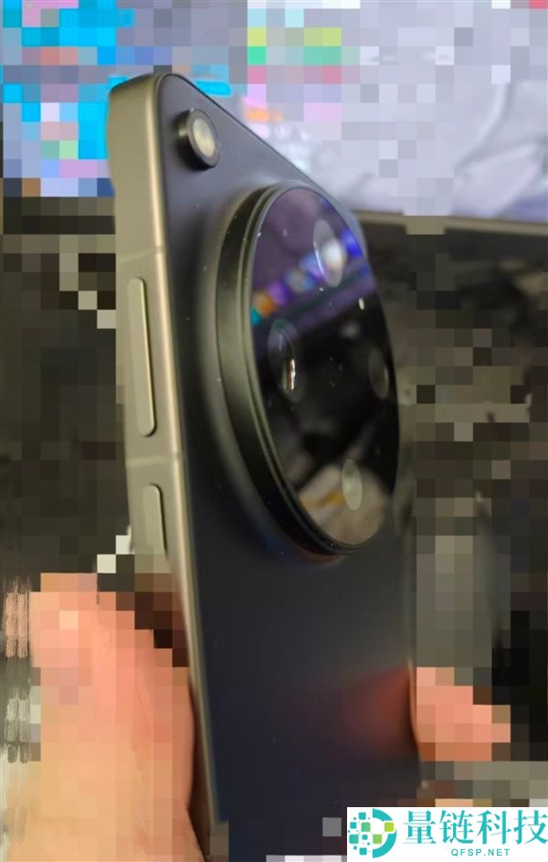 OPPO Find X9 Ultra真机偷跑：史上最强长焦旗舰 支撑10倍光变