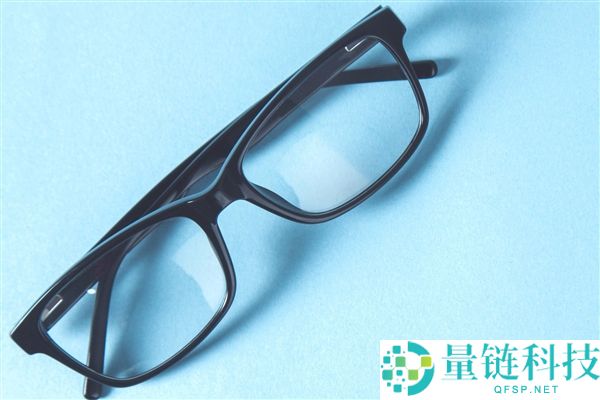 眼镜有多暴利：799元镜片进价仅15元