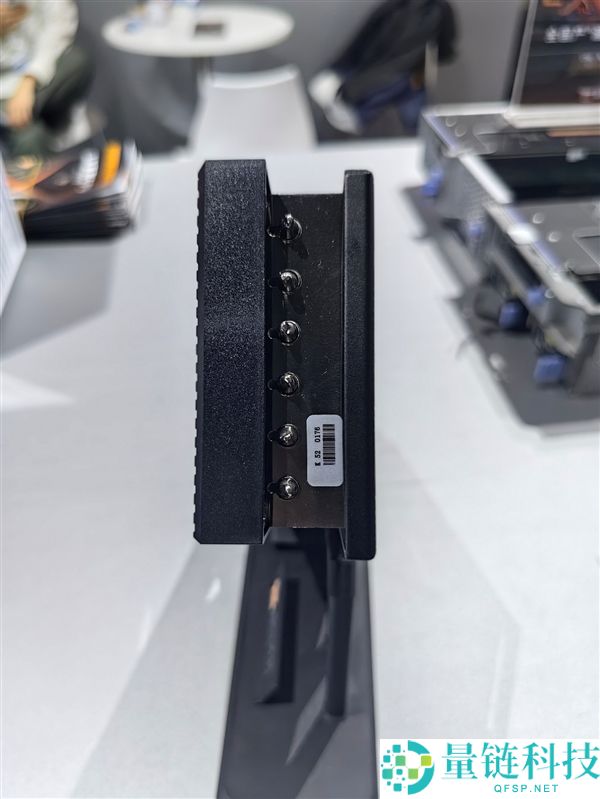 砺算科技首款国产显卡现场体验,《赛博朋克2077》相称流利