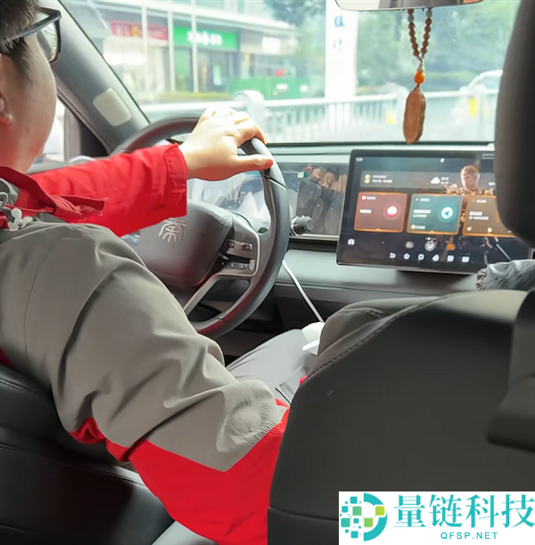 男人被4S店拉黑 销售司理：一年来吃饭260屡次还辱骂咱们