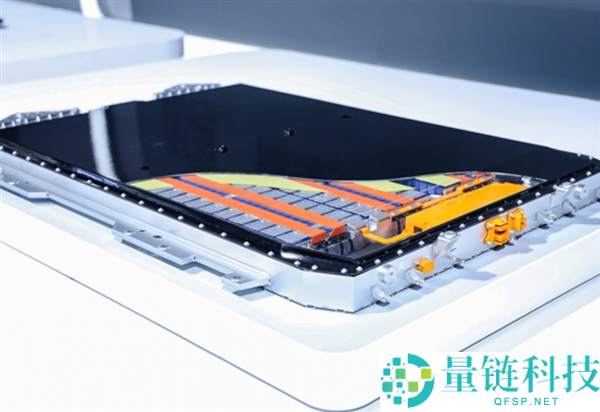 奇瑞上狠货,全固态电池续航超1500km 来岁星途ES8首发装车