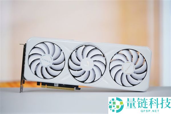 8GB 显卡春季来袭！Intel 新技术硬刚 NVIDIA：显存占用暴降 18 倍