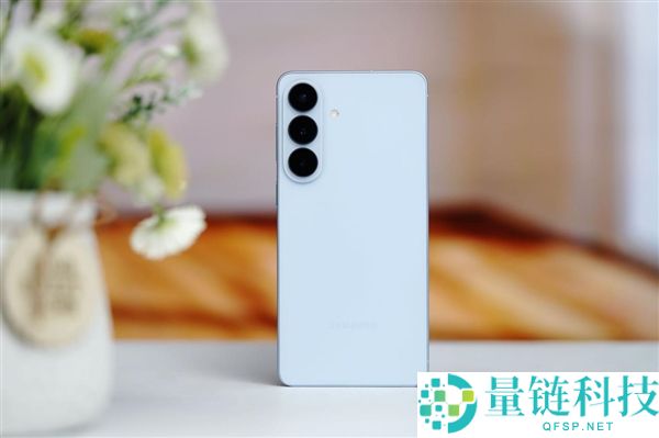 三星 Galaxy S26+ 图赏:7999 元旗舰手机,体验顶级 AI 黑科技