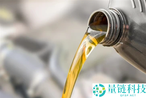 国际油价飙涨 8%！黄金跌破 4700 美元，最新行情深度解析