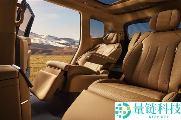 小鹏旗舰 GX 内饰官图发布：大湾区版“路虎揽胜”，解锁飞航头号舱体验