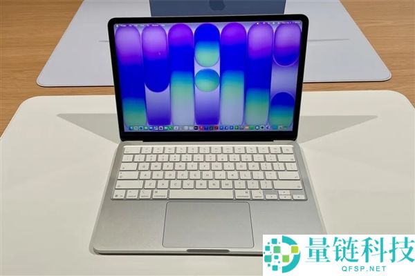 库克都没想到！MacBook Neo 销量爆棚，官网交付排至 5 月