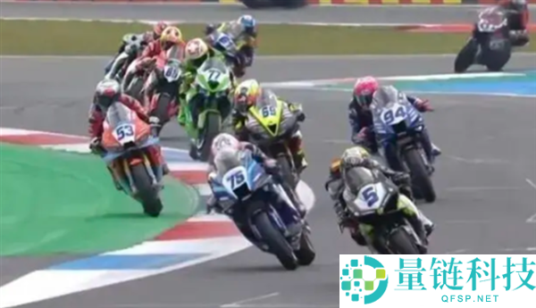 张雪机车紧急叫停 500F 后货架改装：已装需立刻拆除，警惕致命风险