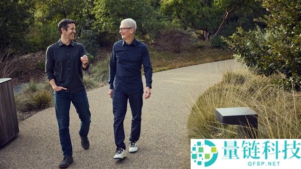 小米汽车因 Tim Cook 出任 CEO 假图冲上热搜第一：官方辟谣与真相解析