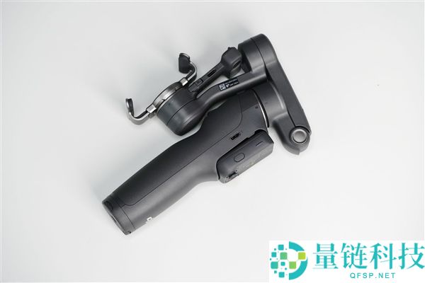 大疆 Osmo Mobile 8P 图赏：首创分体式遥控器，万能 Vlog 套装深度解析