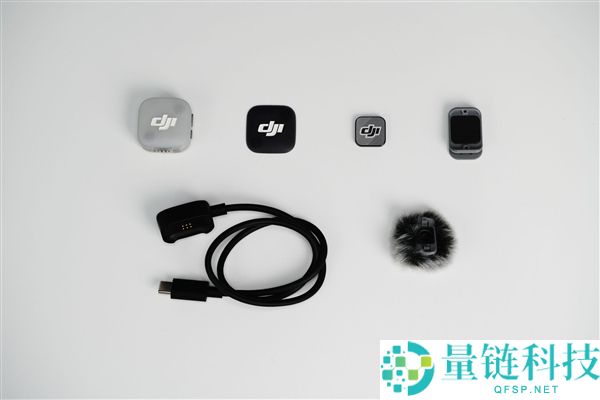 大疆 Osmo Mobile 8P 图赏：首创分体式遥控器，万能 Vlog 套装深度解析