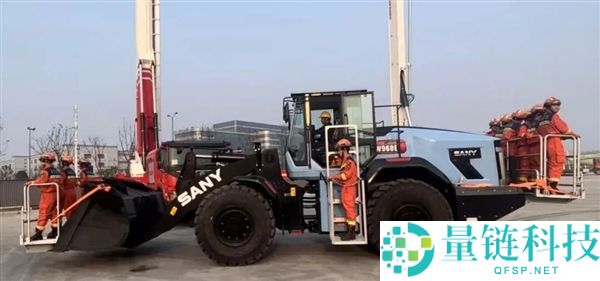 铲车加装三篮秒变洪水救援神器：高效救灾新方案