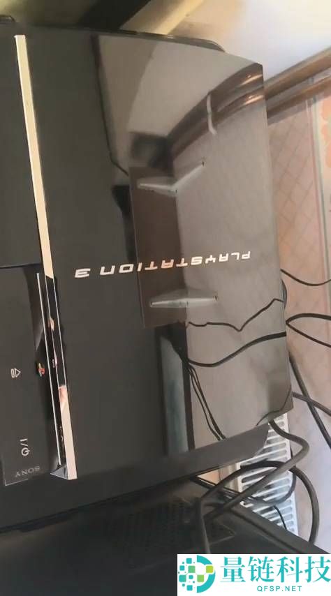 索尼最美主机回归！PS3 抛光翻新引热议，颜值完爆 PS5？