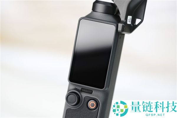 大疆 Osmo Pocket 4 图赏：一英寸口袋云台相机深度体验
