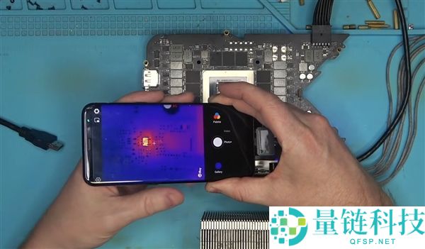 NVIDIA 悄然修改芯片！RTX 4090 公版 PCB 时隔三年首度曝光