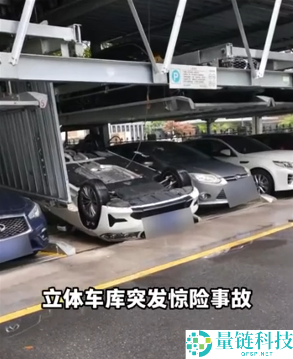 平面泊车库缆绳断裂致宝马车高空坠落，目击者回应