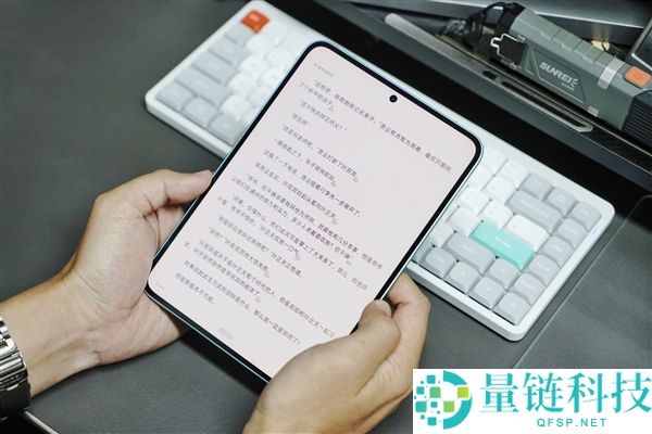 首款骁龙 8 Gen5 小平板！OPPO Pad Mini 高清图赏：性能与便携的完美平衡